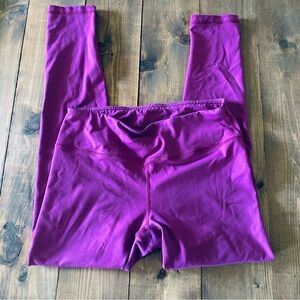 Purple crop workout leggings